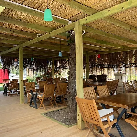 Alacati Xl Luxury 酒店
