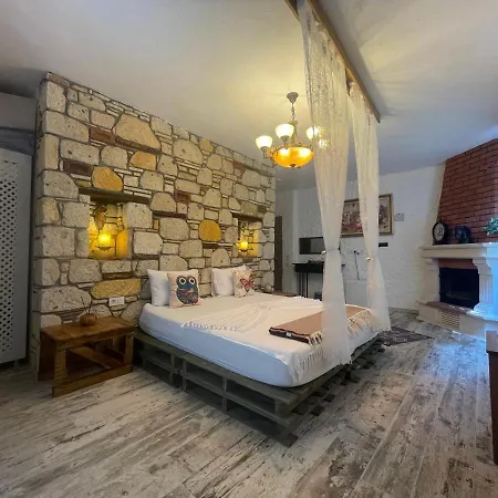 Alacati Xl Luxury Hotel *