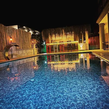 מלון Alacati Xl Luxury Çeşme