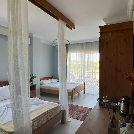 Alacati Xl Luxury Hotel