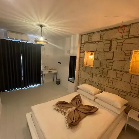 Alacati Xl Luxury Hotel